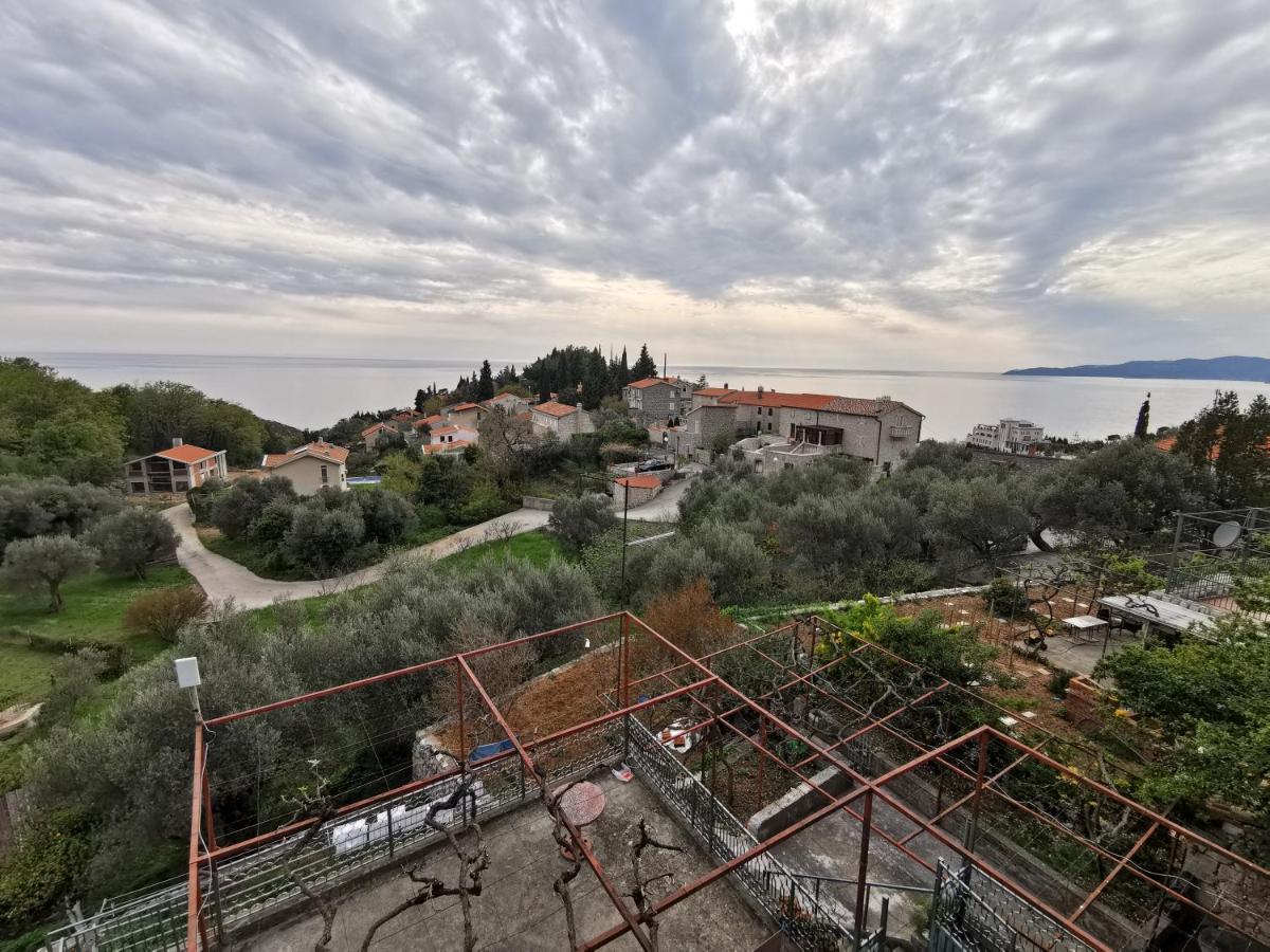 Apartments Djedovic 2 Petrovac Exterior photo