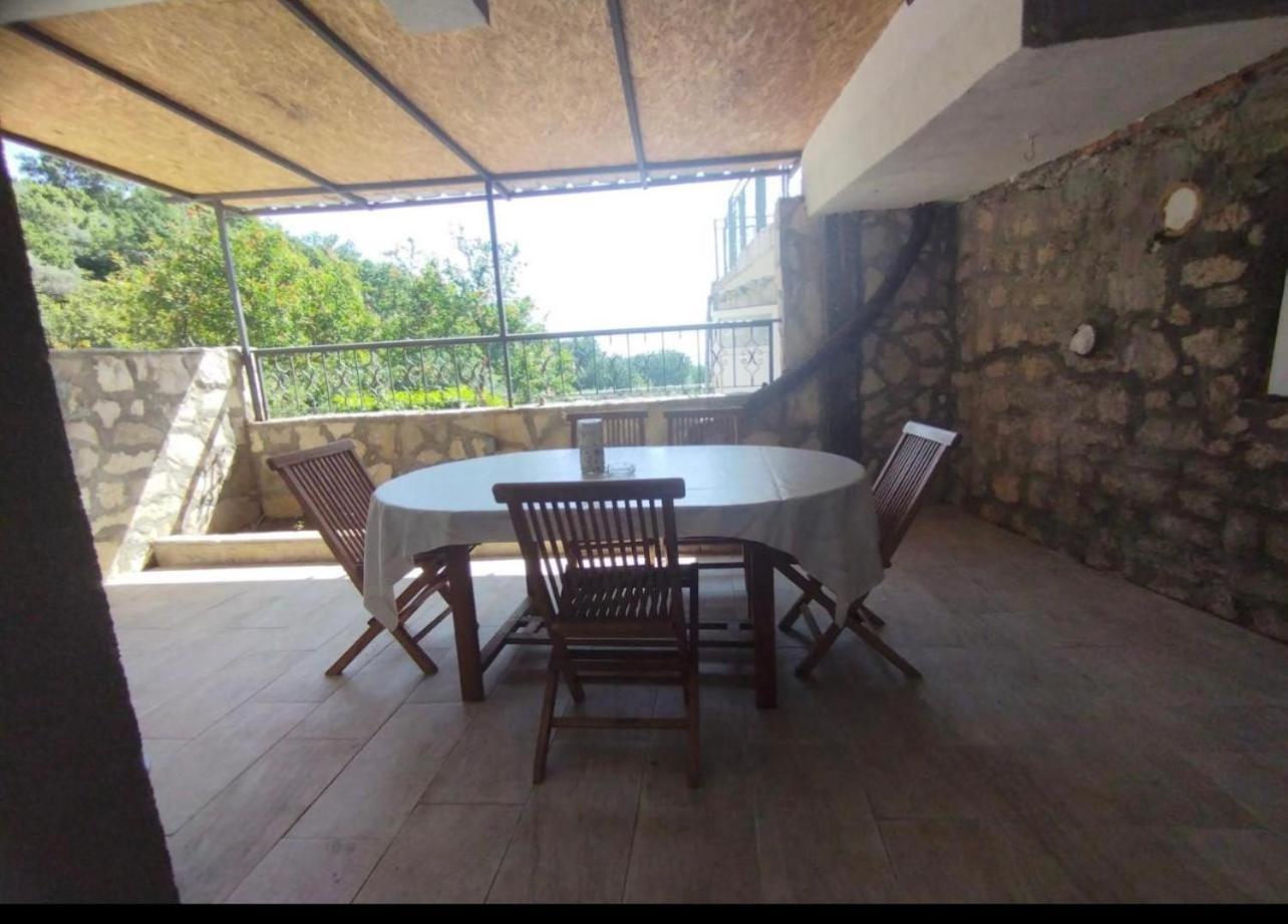 Apartments Djedovic 2 Petrovac Exterior photo