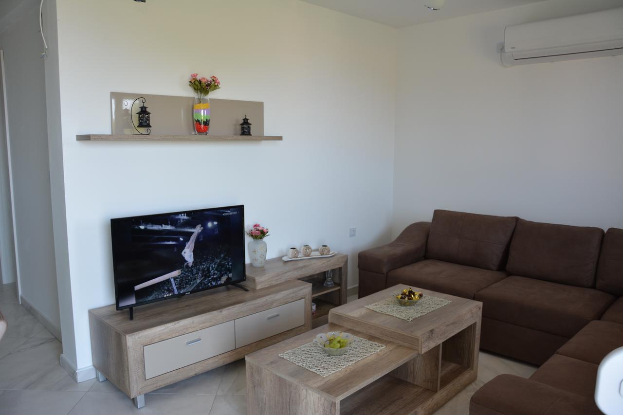 Apartments Djedovic 2 Petrovac Exterior photo