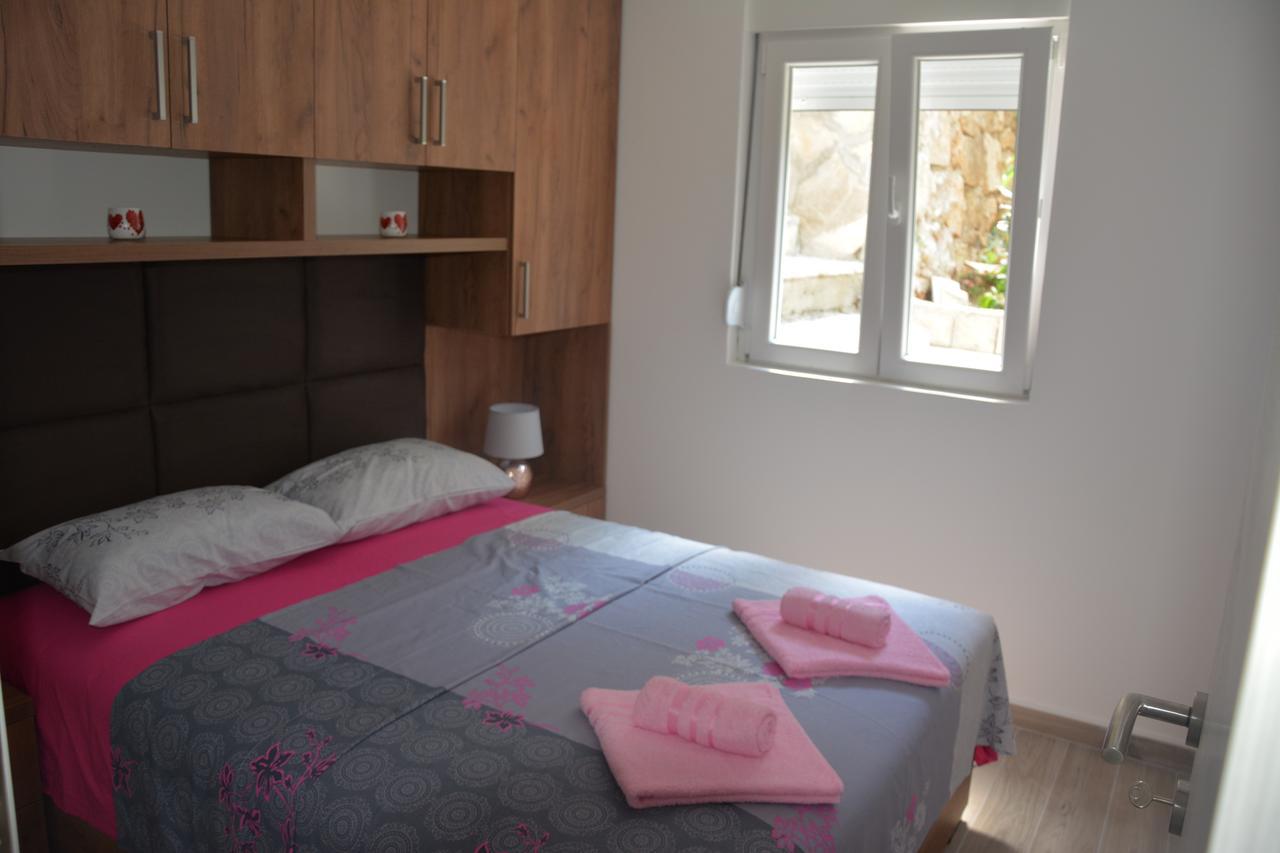 Apartments Djedovic 2 Petrovac Exterior photo